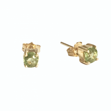 Peridot studs