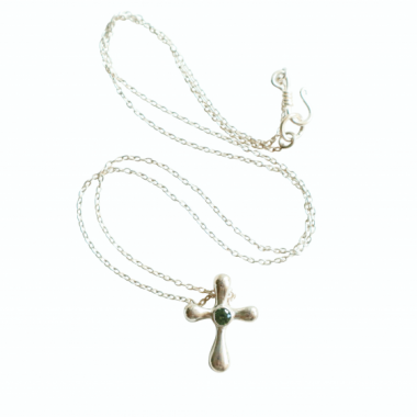 Green tourmaline necklace