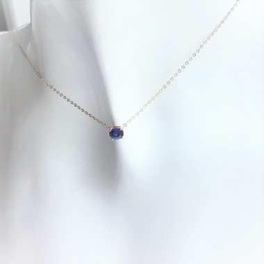 Sapphire-wink iv necklace